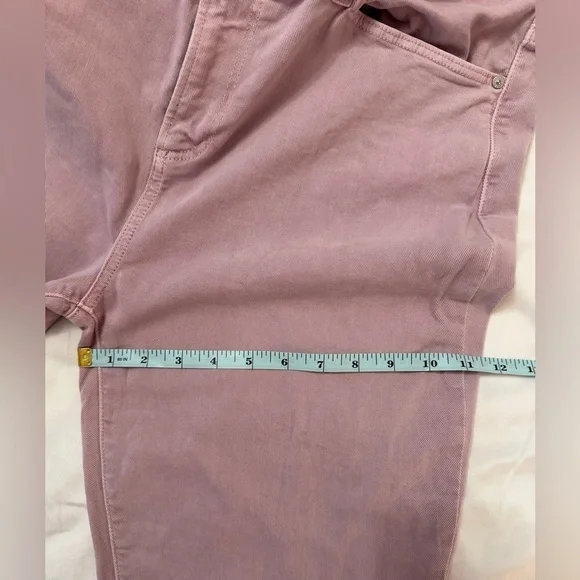 Paige Cindy straight jeans, high rise, raw hem, faded rose color, size 33 - Picture 11 of 12